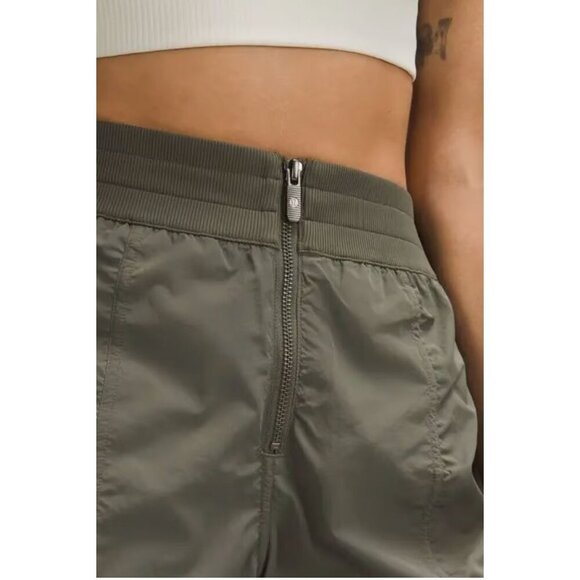 Lululemon Front Zip Mid-rise Ruched Crop Pants Army Green-sz 12 - Picture 5 of 14